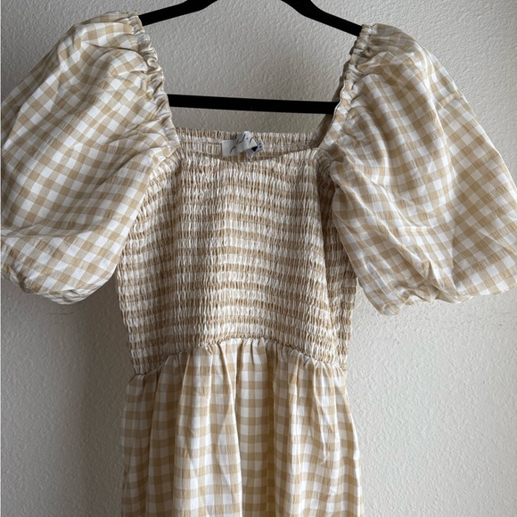 Petal & Pup Beige Gingham puffy sleeve Midi Dress - Picture 3 of 6